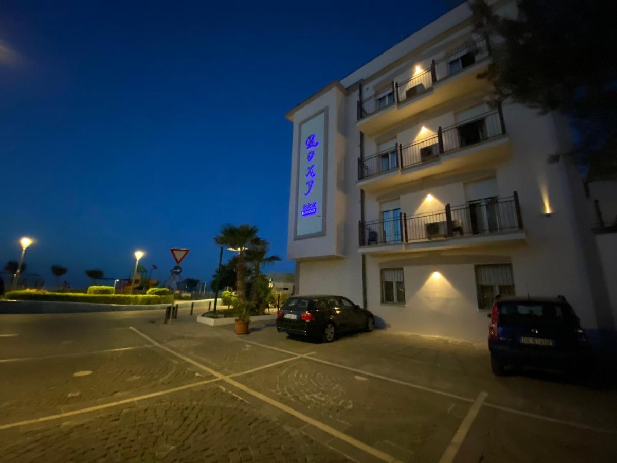Residence Roxy Misano Adriatico Exterior photo
