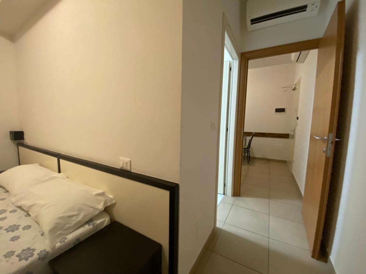 Residence Roxy Misano Adriatico Exterior photo