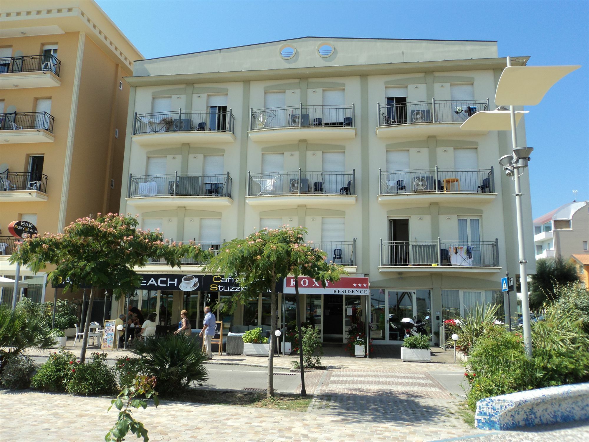Residence Roxy Misano Adriatico Exterior photo